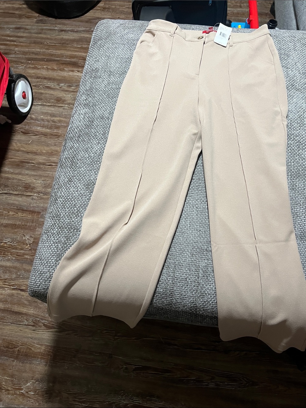 Guess Wide-Leg High-Rise Dress Pants in Light Beige